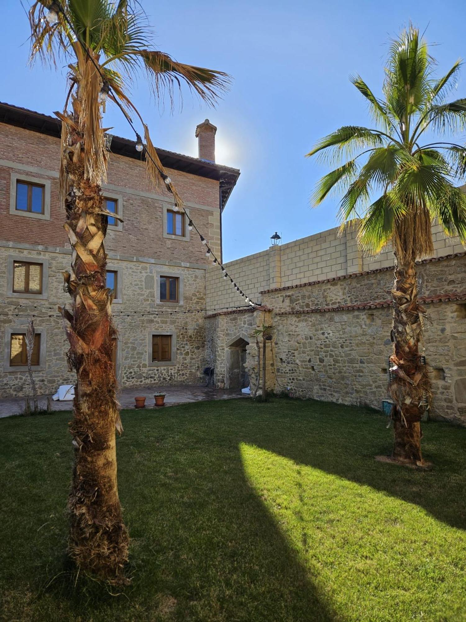 El Tomillar - Alfovar Villa Villalobar de Rioja Exterior photo